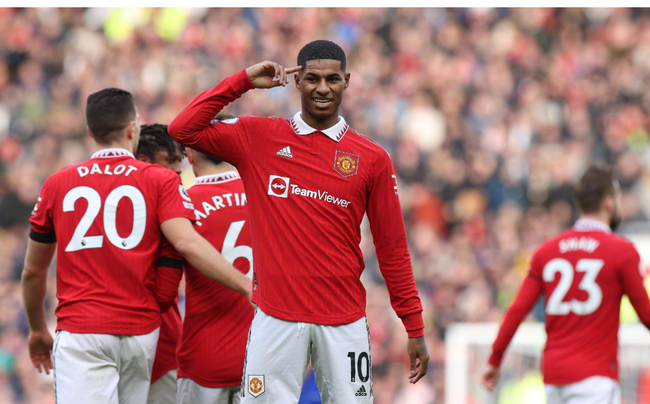 他在训练中 他在训练中